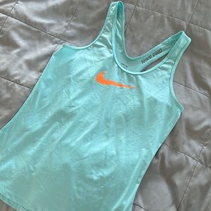Nike pro Dri-fit tank